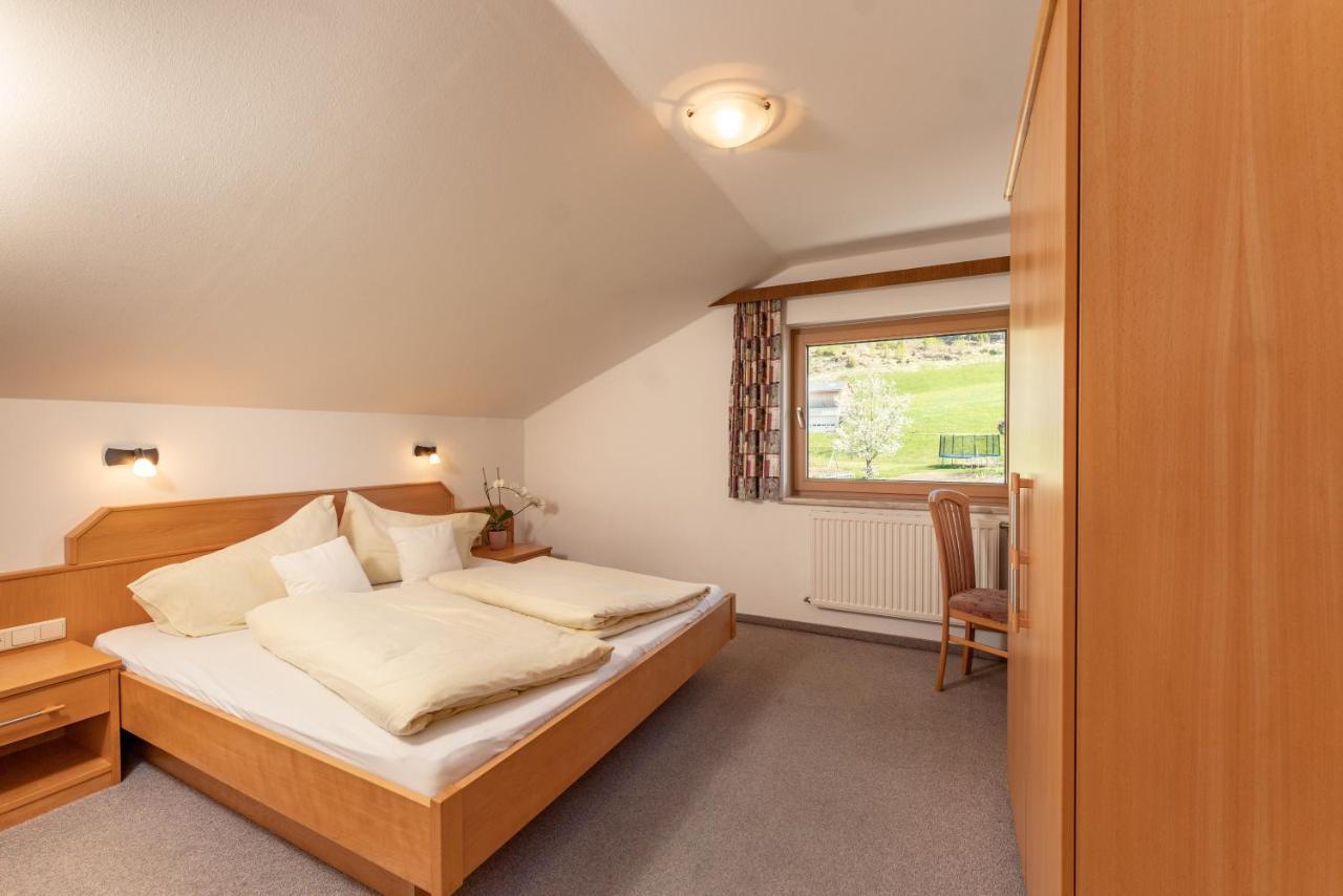Gaestehaus Huber Fruehstueckspension Schladming Luaran gambar