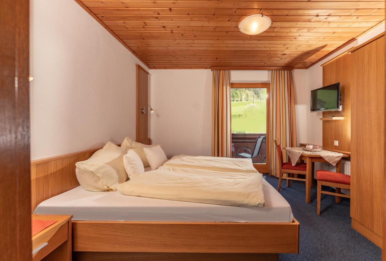 Gaestehaus Huber Fruehstueckspension Schladming Luaran gambar