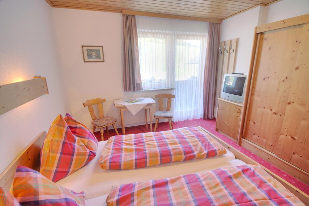 Gaestehaus Huber Fruehstueckspension Schladming Luaran gambar